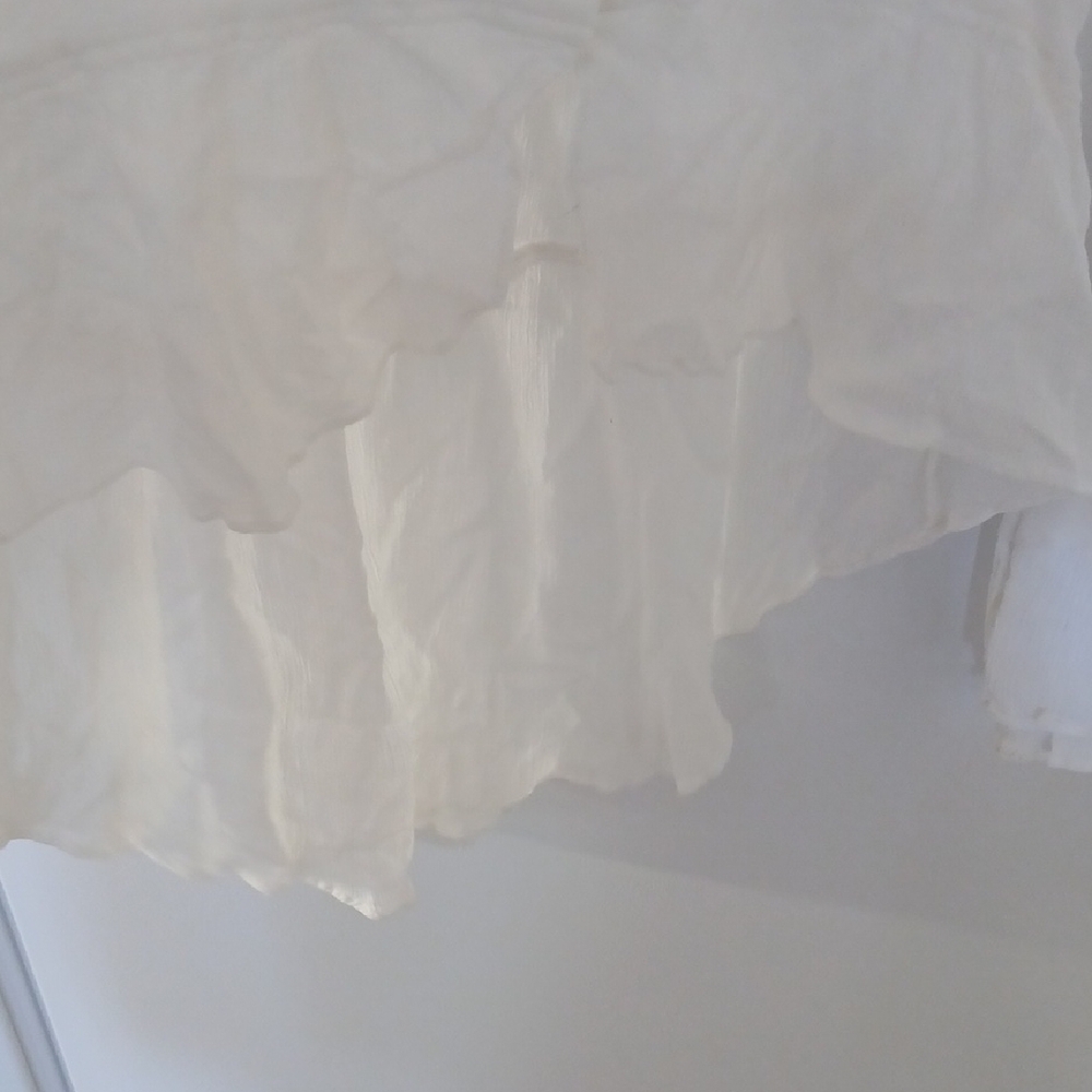 LC Lauren Conrad Ivory Button Down with Bird Design - Picture 6 of 7